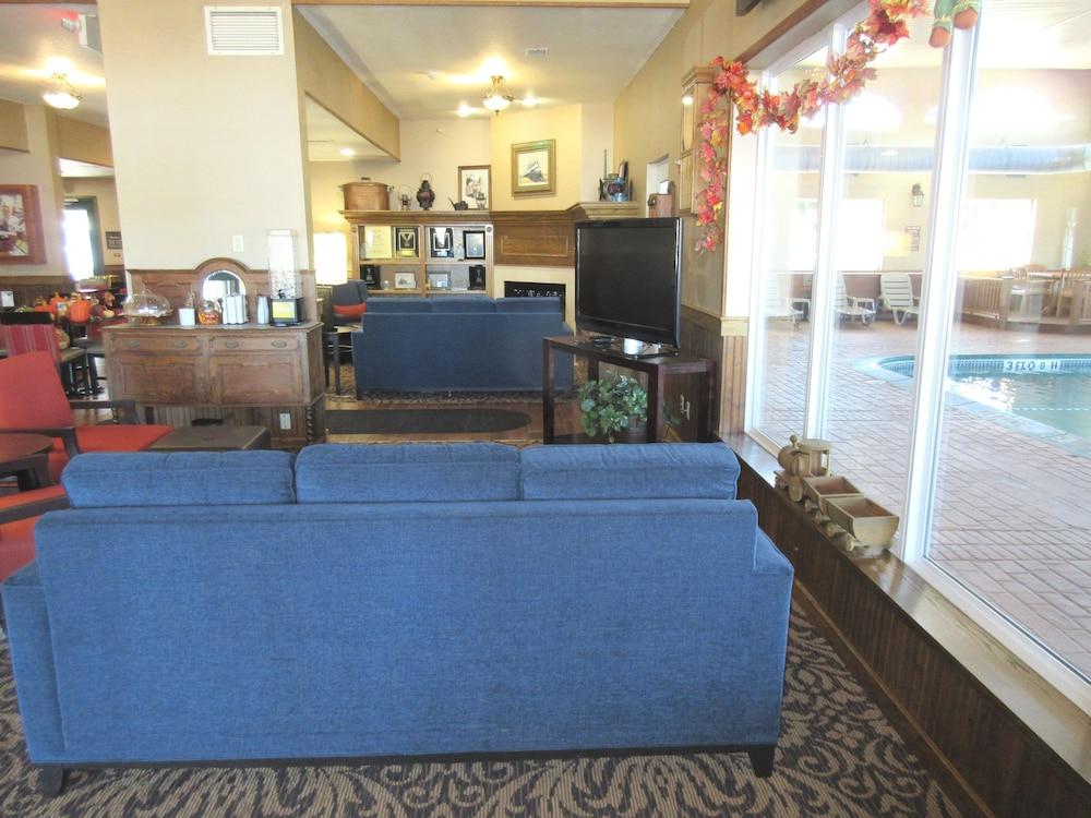 Comfort Station 2*